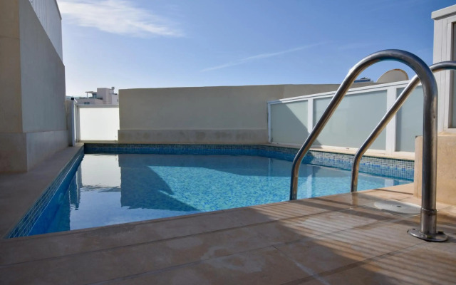 Blubay Apartments by ST Hotels