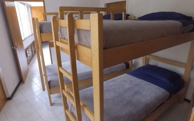 Hostal Casa Lantana Usaquén - Hostel