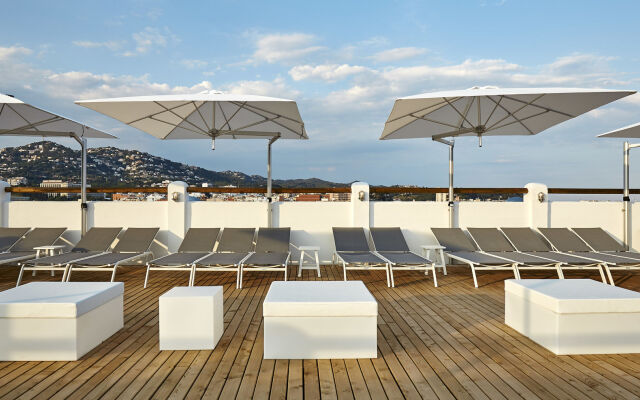 Hotel Delamar - Adults Only