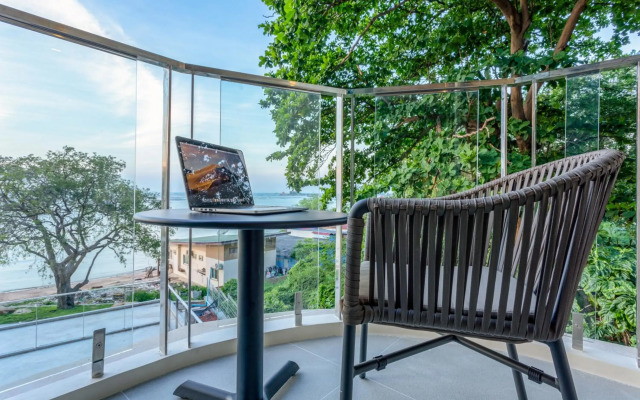 Centara Sonrisa Residences & Suites Sriracha