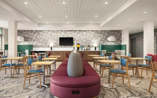 Home2 Suites by Hilton San Juan