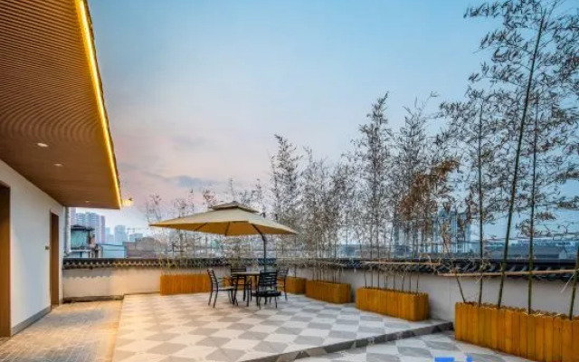 Rezen Wenlan Hotel (Luoyang Luoyi Ancient City Branch)