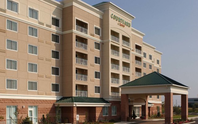 Courtyard by Marriott Toronto Markham