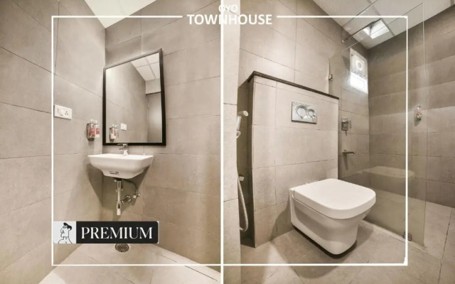 OYO Townhouse 242 Sarjapur Rd