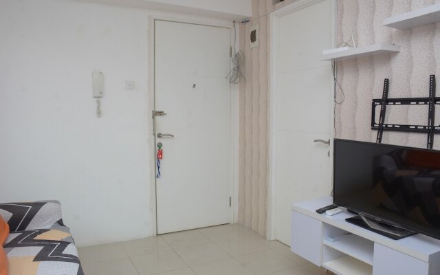 Strategic 2Br At Bassura City Apartment