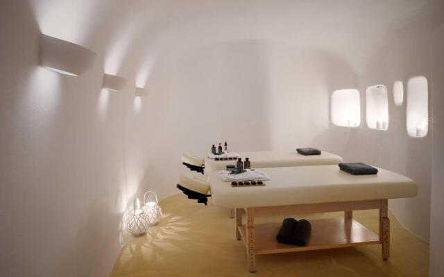 Dome Santorini Resort & Spa