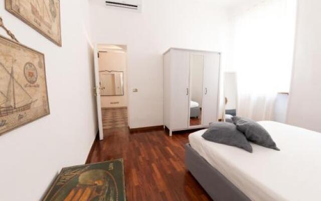 Piazza Firenze Apartment