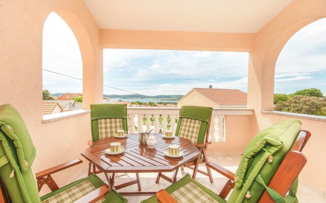 Apartments and Room Danijel