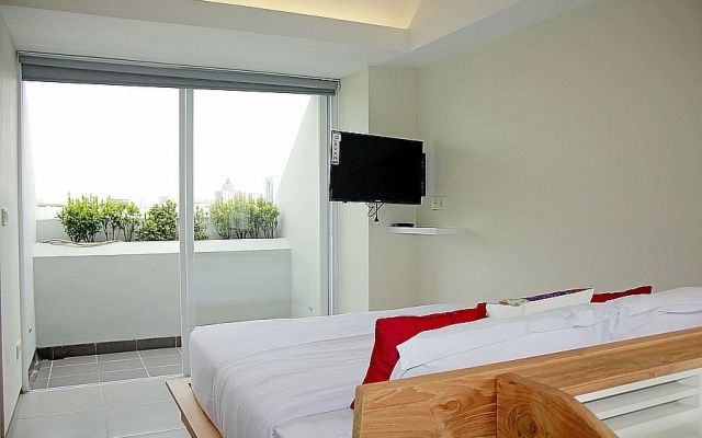 The Loji Patra Kuningan – Guest Rooms – Jakarta