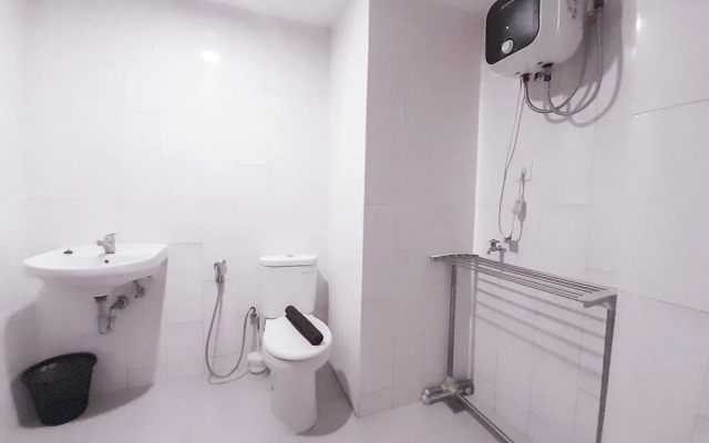 Modern Look And Homey Studio At Mataram City Apartment