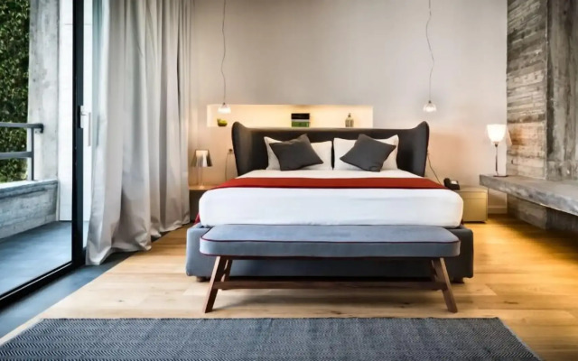 Teku Boutique Hotel