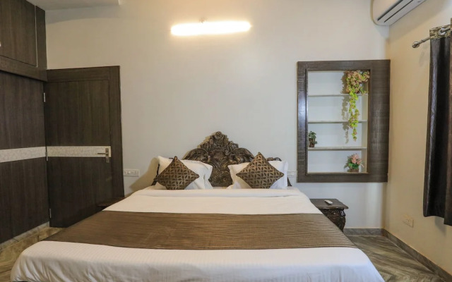 OYO 10286 Home Heritage 3BHK Villa Near Hiran Magri