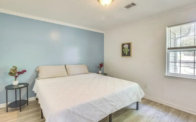 Charming Home < 6 Mi to Dtwn Birmingham!