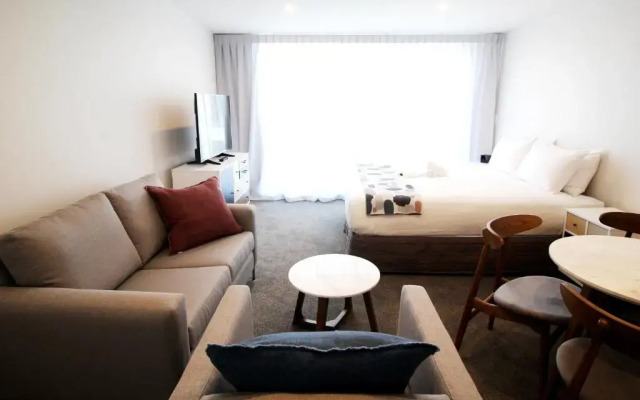 Fernz Motel & Apartments Birkenhead