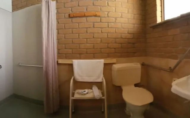 Darling Junction Motor Inn Wentworth