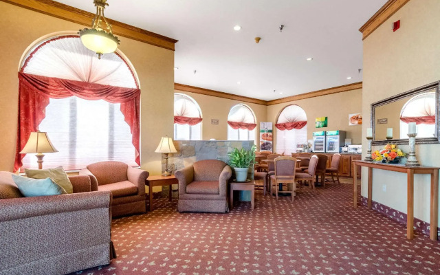 Holiday Inn Express ALLIANCE