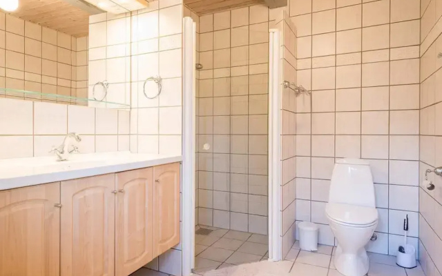6 Person Holiday Home in Hemmet