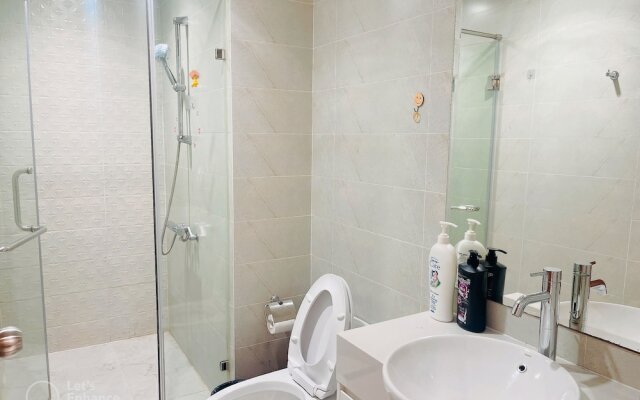 Kelly House at Vinhomes Central Park