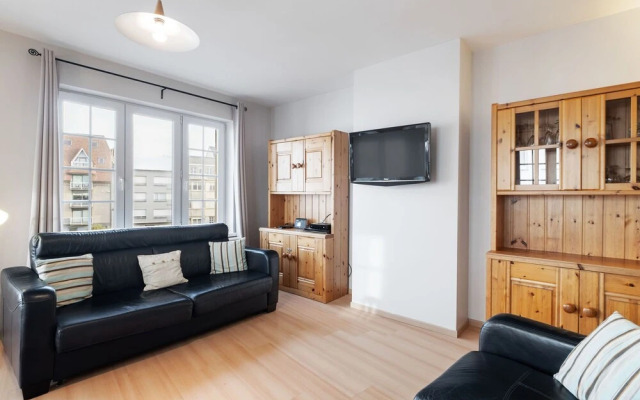 Modern Apartment in Westende/Middelkerke with Beach Nearby