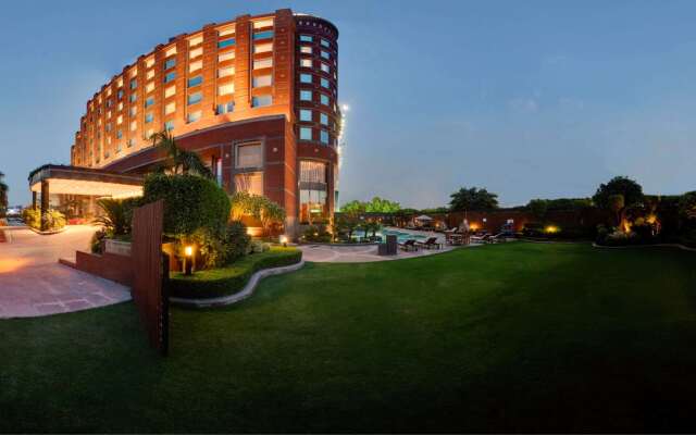 Radisson Blu MBD Hotel Noida