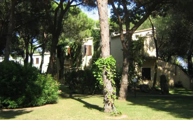 The Residence Baia delle Palme