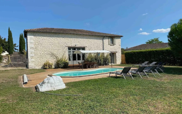 Le Genet With Private Swimming Pool