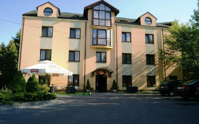 Petrus Hotel