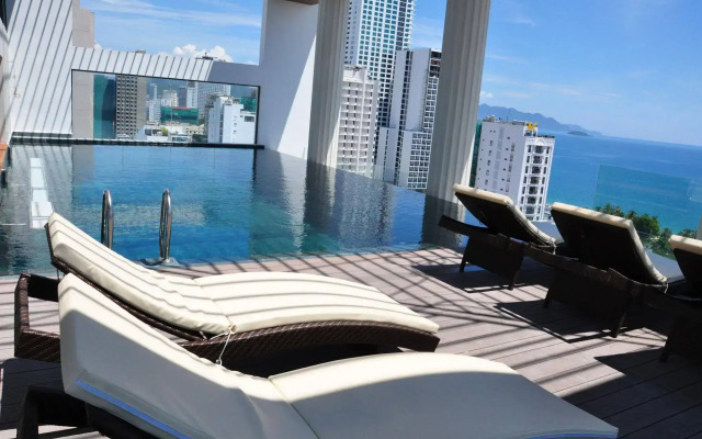 Poseidon Nha Trang Hotel