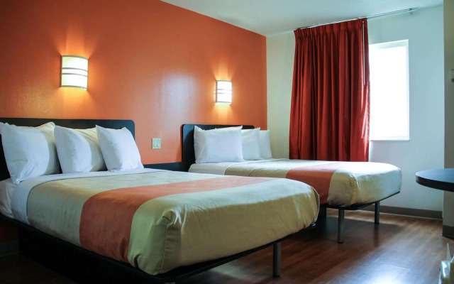 Motel 6 Milan, OH - Sandusky