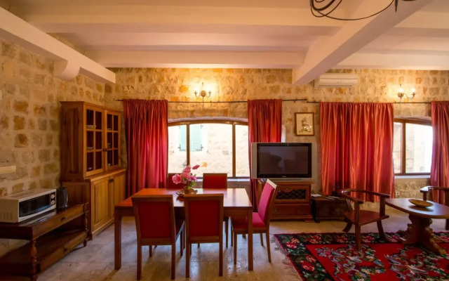 Olive Resort