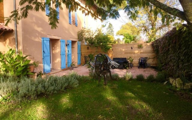 House With 4 Bedrooms in Gaillac, With Enclosed Garden and Wifi