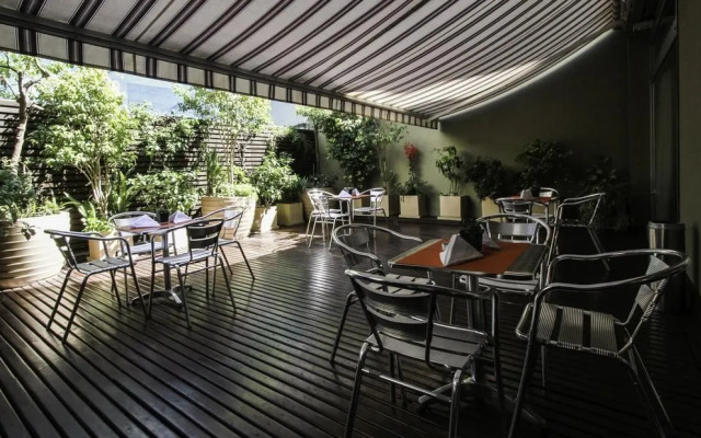 474 Buenos Aires Hotel