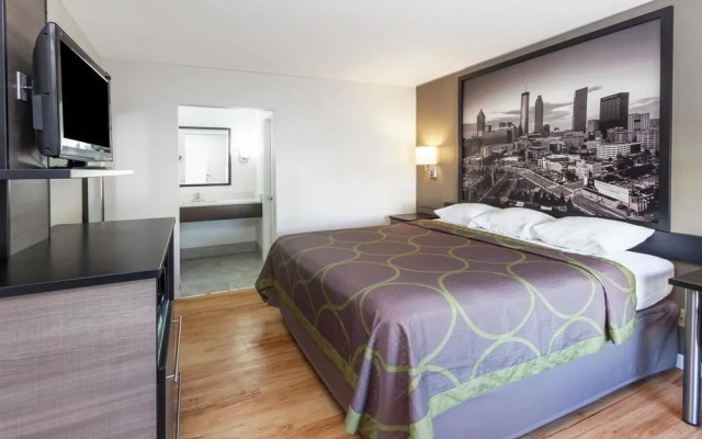 Super 8 Dalton/Convention Center Area