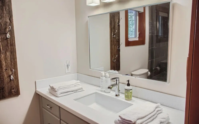 365 Moonshine Crescent by Okanagan Premier