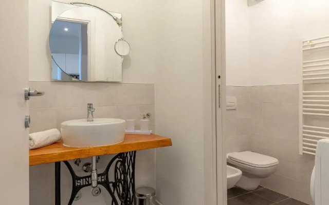 Moderno Loft a due passi dal lago