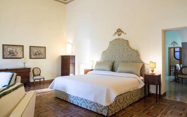 Palazzo Mantua Benavides Suites and Apartments