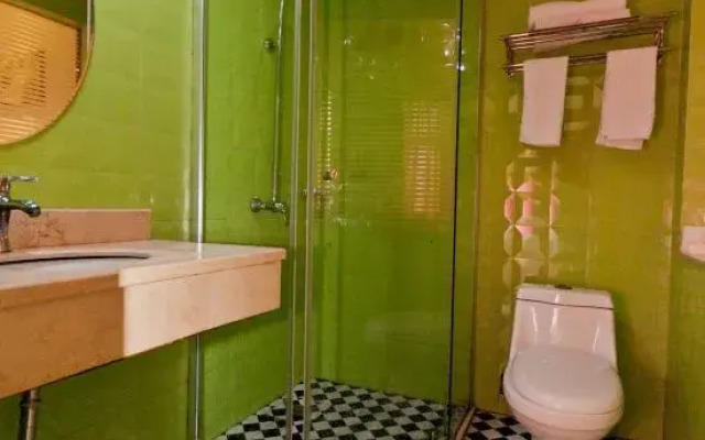 Lanfei Hotel (Anji Jiuzhou Changshuo Plaza)