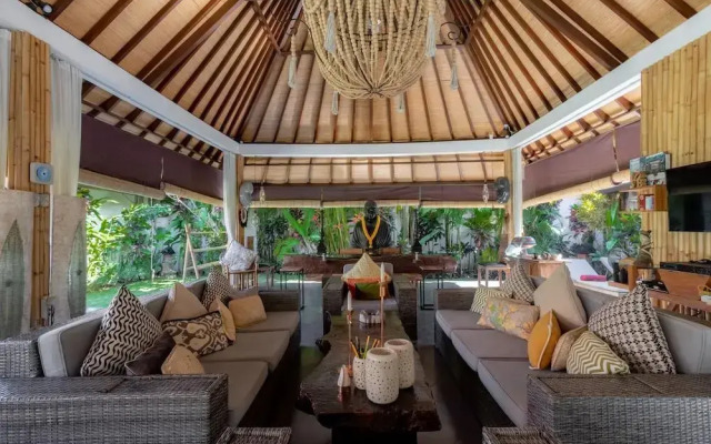 Feng Shui Villa by Betterplace