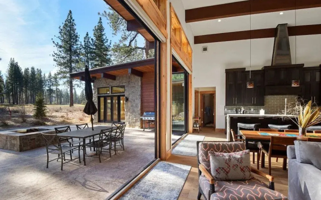 Henness House