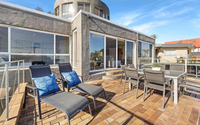 The Rotunda @ Gerroa - Pet Friendly Beachfront