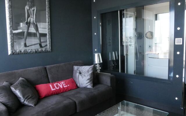 Studio VIP Héliopolis AB