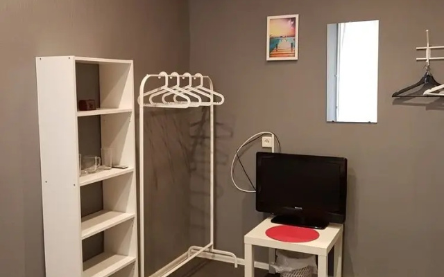 4ROOM