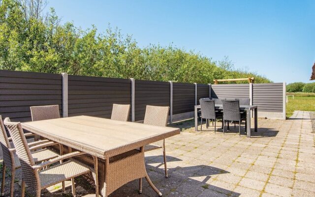 12 Person Holiday Home in Ulfborg