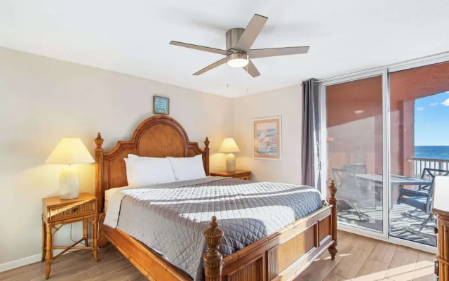 Gulf View 2 Bed Beaches Pool Dining and Fun