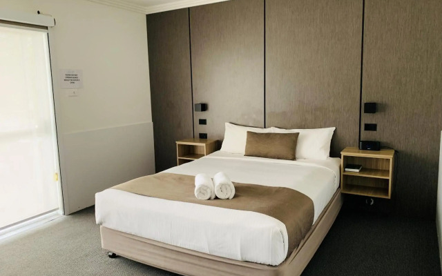 Huskisson Beach Motel