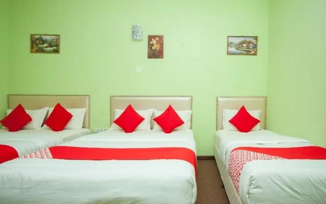 OYO 881 Bintang Square Hotel