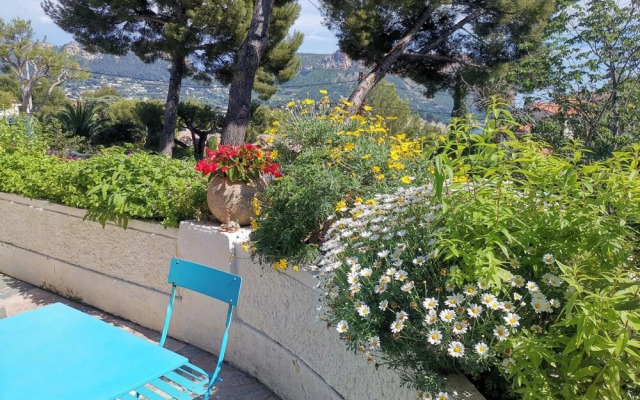 CASSIS HOSTEL Les Heures Claires