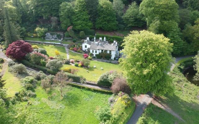 Foxghyll Country House B&B