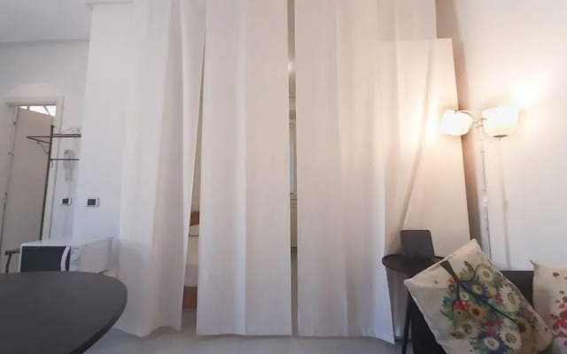 JOIVY Light Isola Studio