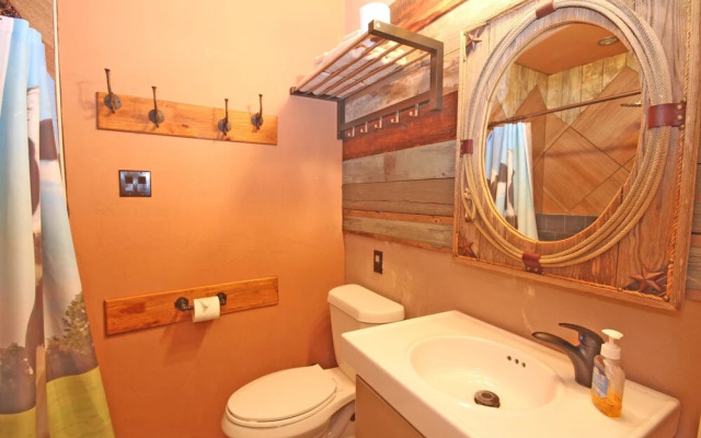 Lucky Goat House by RedAwning